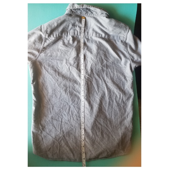 • SOLD • Patagonia Gray Dress Shirt - Picture 5 of 9